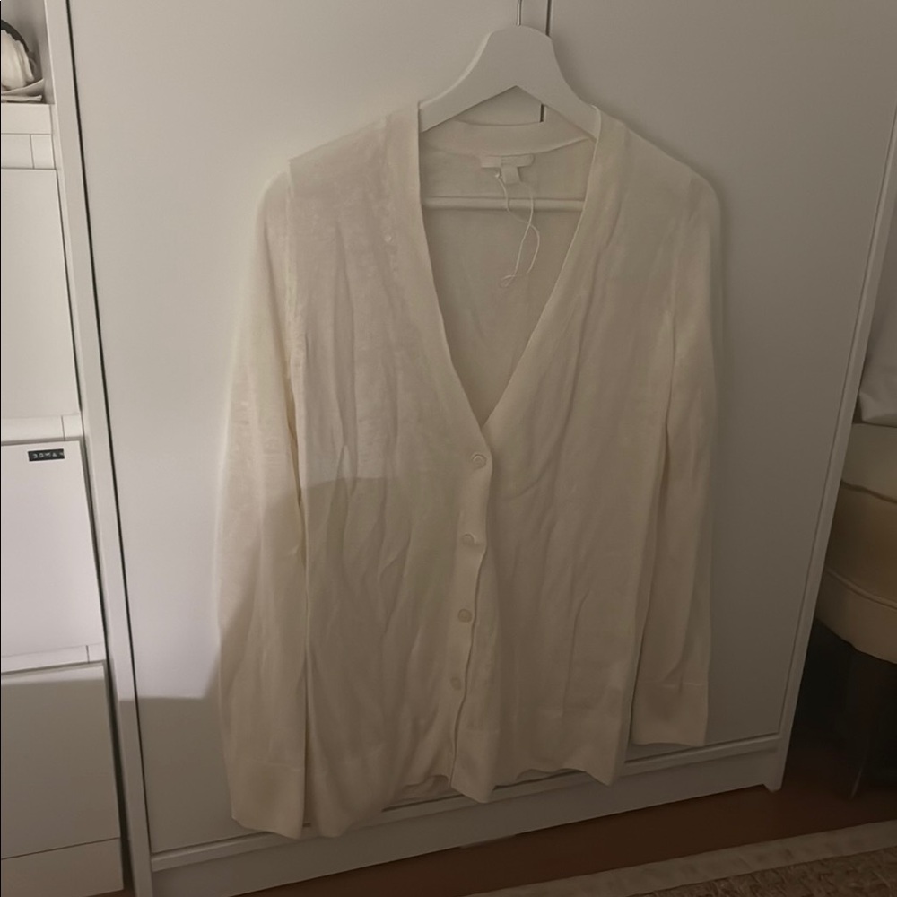 Elegant White Women's Sweater